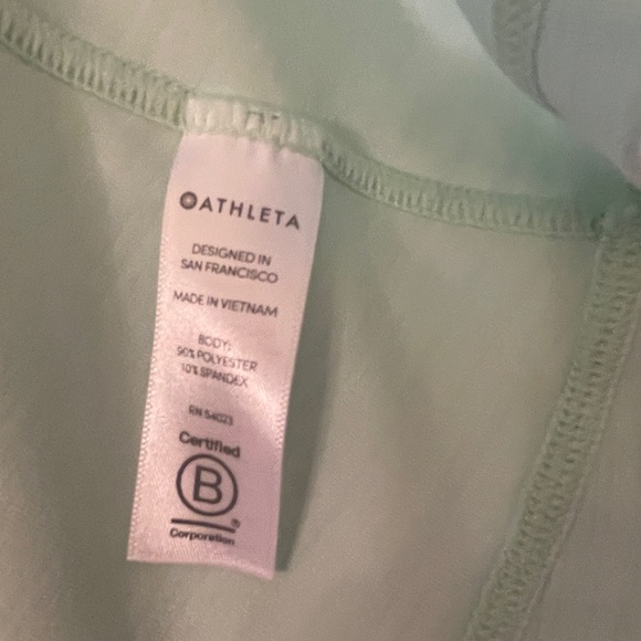 Athleta NWOT 3/4 zip, long sleeve workout jacket, size medium, mint green color - Picture 9 of 9